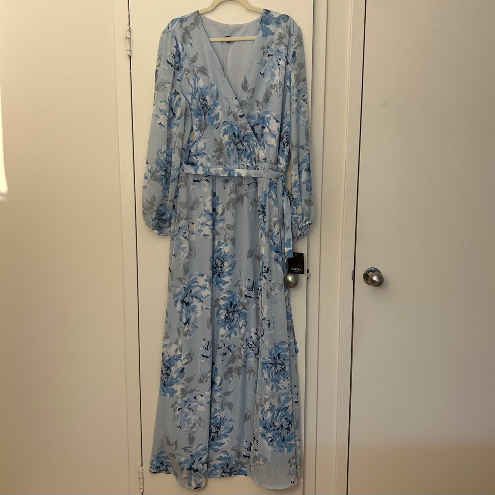 Marina Women Blue Floral Maxi Dress Gown Long-Sleeve V-Neck NWT (Plus Size 20W)